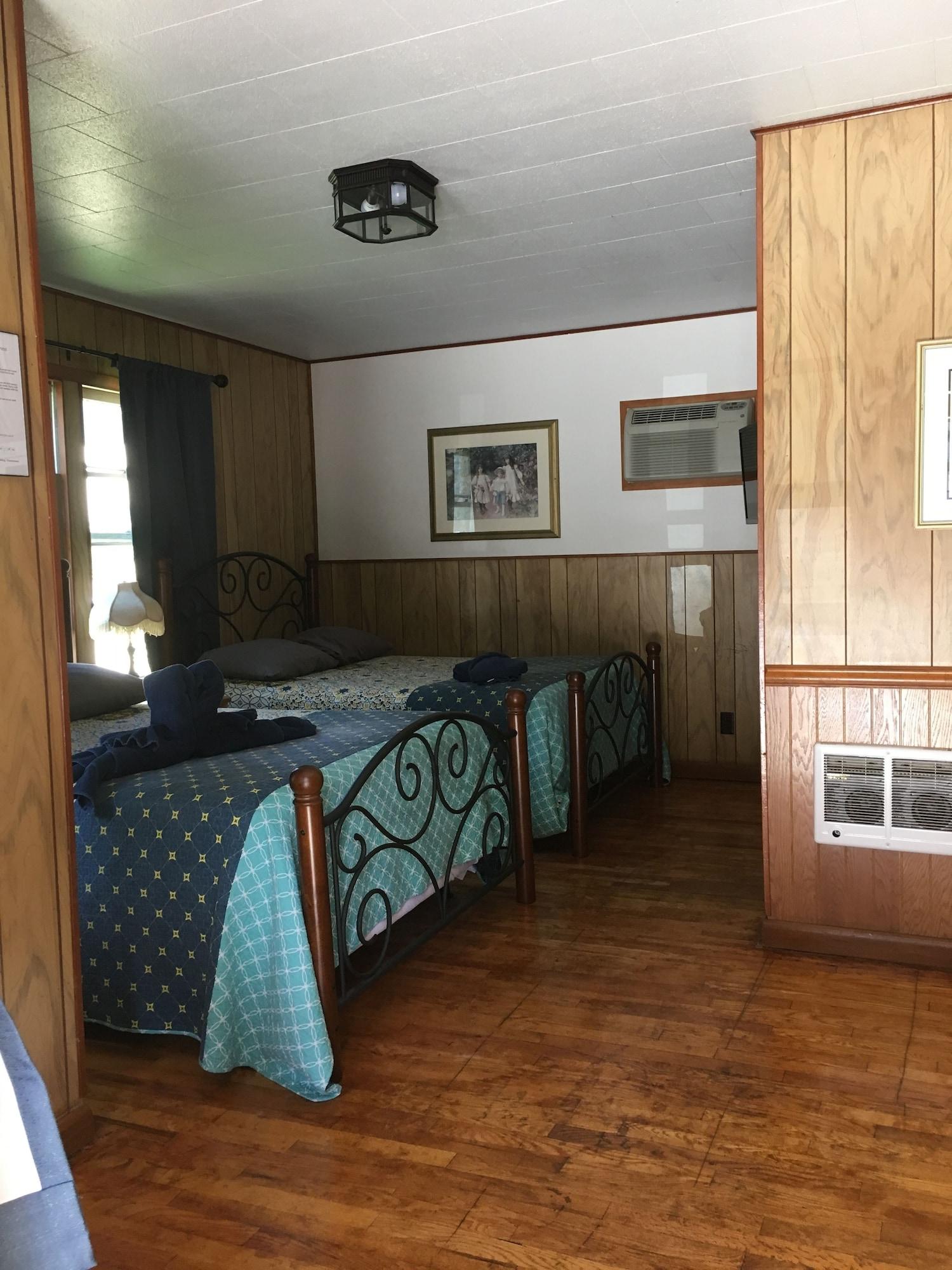 Marshall'S Creek Rest Motel 蓋特林堡 外观 照片
