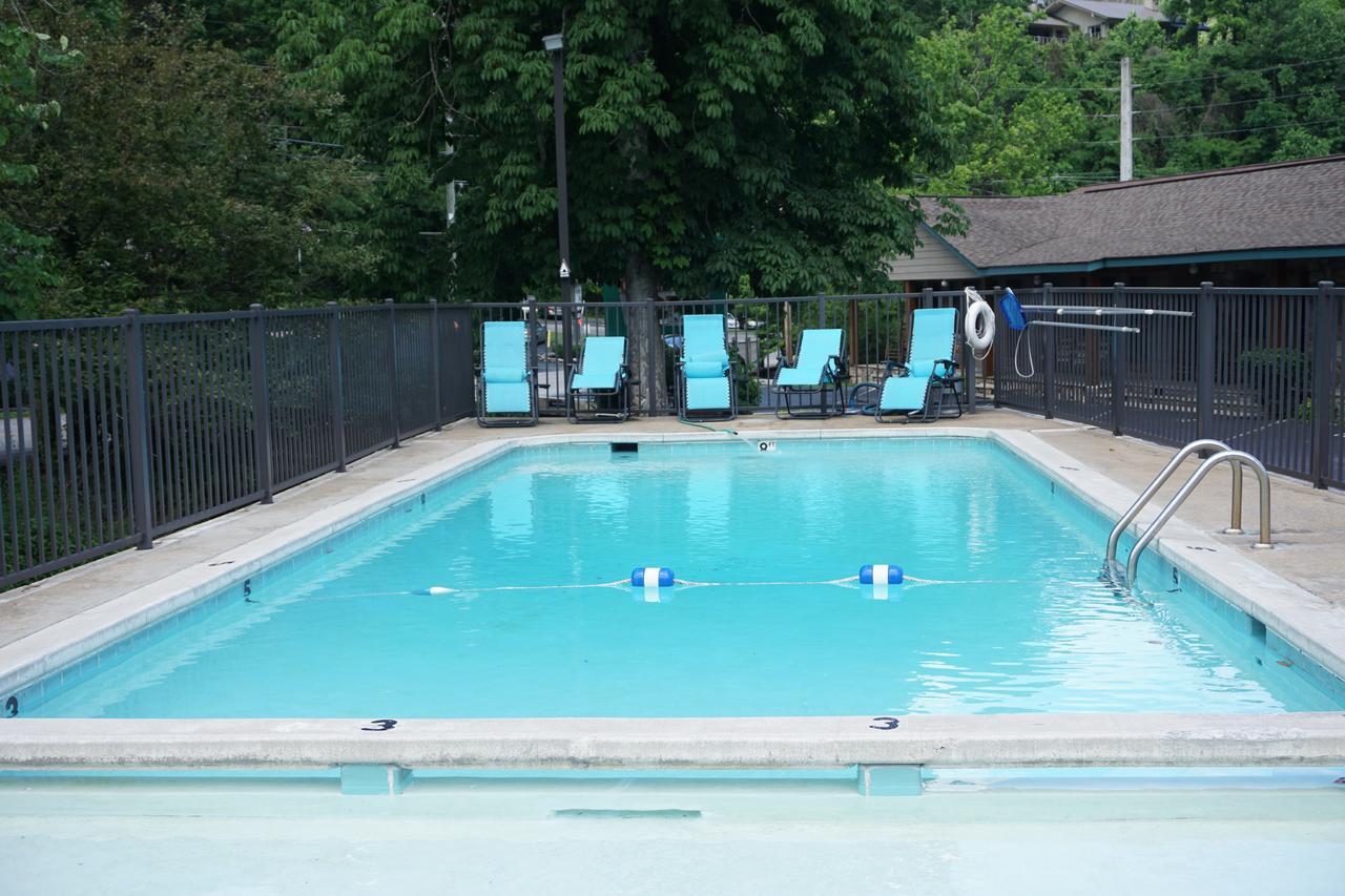 Marshall'S Creek Rest Motel 蓋特林堡 外观 照片